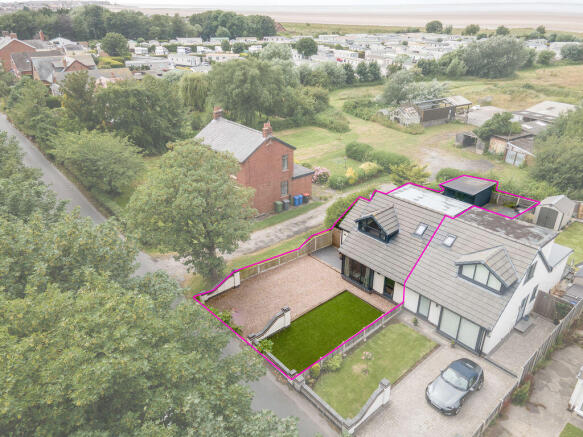 Front corner aerial