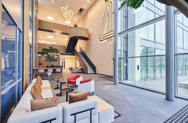 Building 4  The Heights  Weybridge 2.jpg