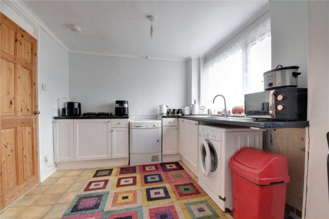 3 bed End of Terrace for sale Image 4