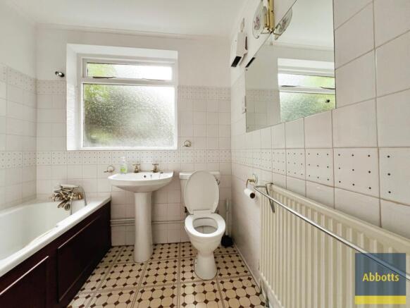 Photo 11