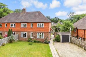 14, Oaktree Cottages, Haywards Heath RH17 7HY