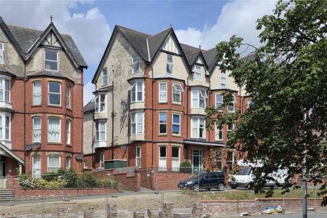 Carlyon, Temple Drive, Llandrindod Wells, Powys, LD1