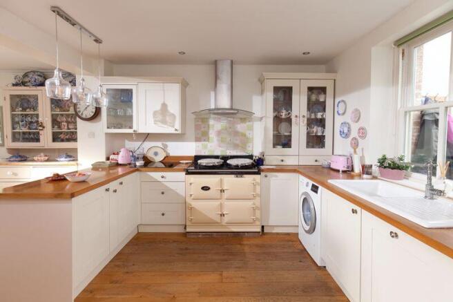 46 Salisbury Street_Kitchen (1)