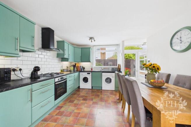 3 bed Detached for sale Image 6