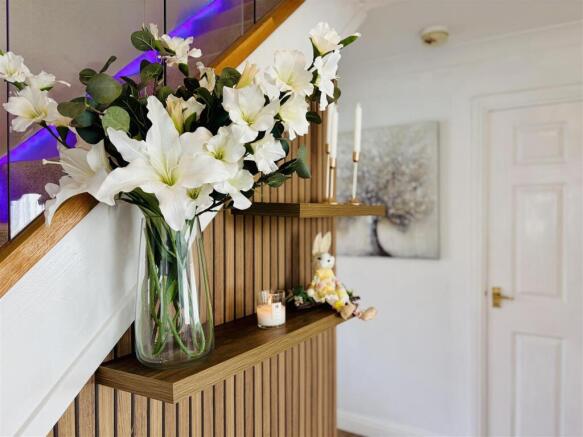 4 bed Detached for sale Image 4