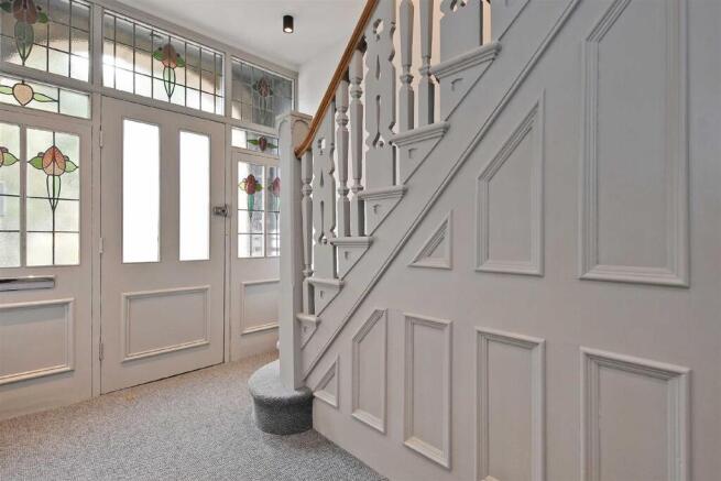 1 bed Apartment to rent Image 10