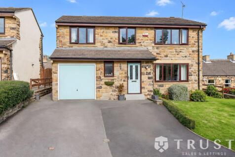 Bullfields Close, Dewsbury, WF12