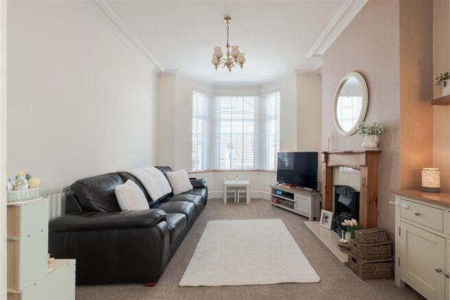 49 Victoria Road (1 of 18).jpg