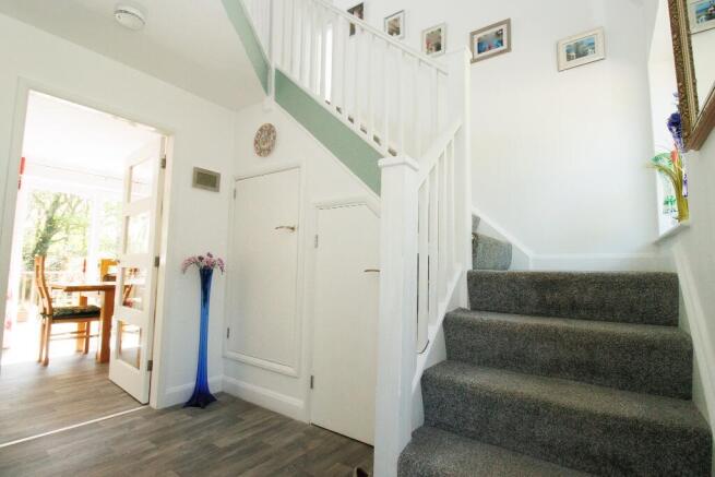 3 bed Detached for sale Image 9