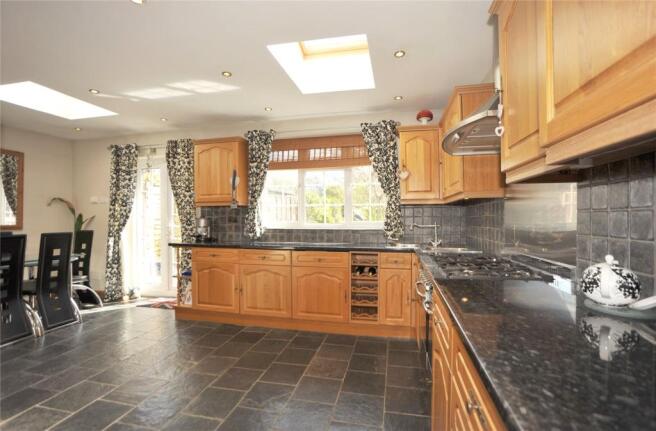 Kitchen/Breakfast