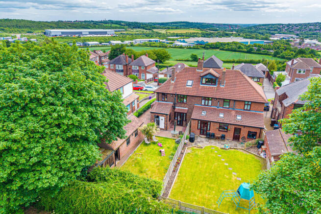 3 bed Semi-Detached for sale Image 4
