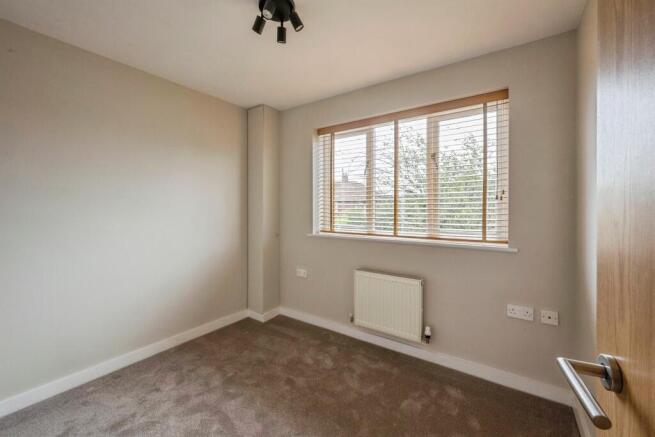 4 bed Town House for sale Image 12