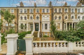 Second And Attic Floor Flat, 113, Highbury New Park, London N5 2HG