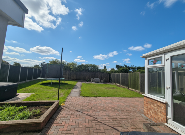 1 Armadale Garden 2