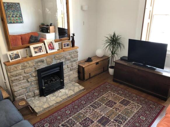 Sitting Room.jpg