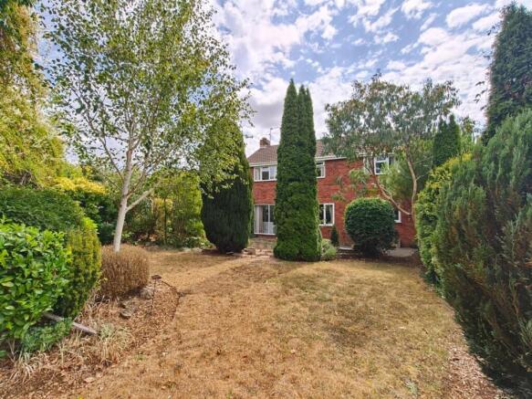 43, Abbots Way, Sherborne photo 4