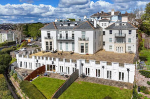3 The Bay, Cary Road, Torquay TQ2 5DR