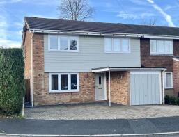 15, Malvern Close, Southampton SO32 1AY