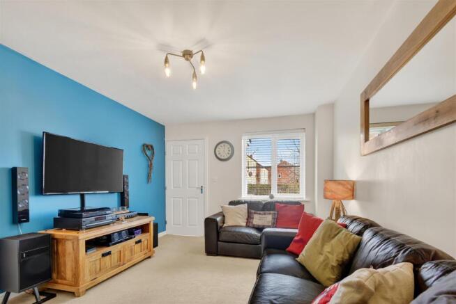 3 bed Detached for sale Image 5