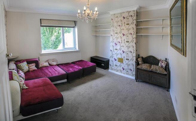 Living Room 1.jpg