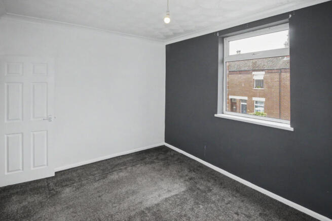 3 bed Terraced for sale Image 5
