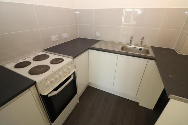 Kitchen..JPG