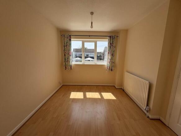 3 bed Detached to rent Image 12