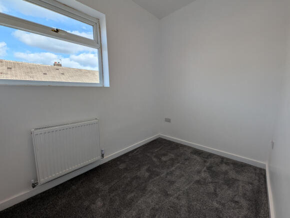 3 bed End of Terrace to rent Image 12