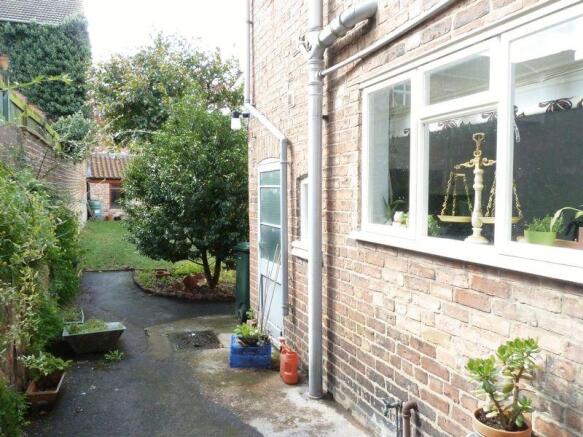Photo 14