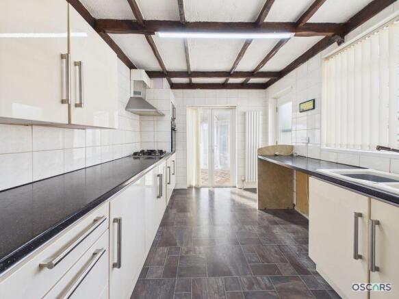 3 bed Terraced for sale Image 5