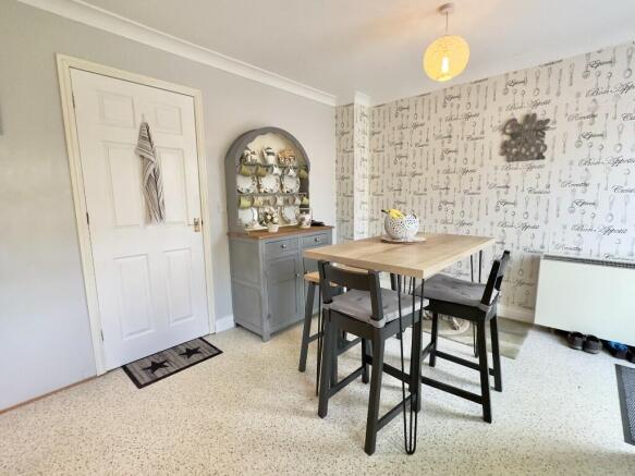 Kitchen/Dining Room