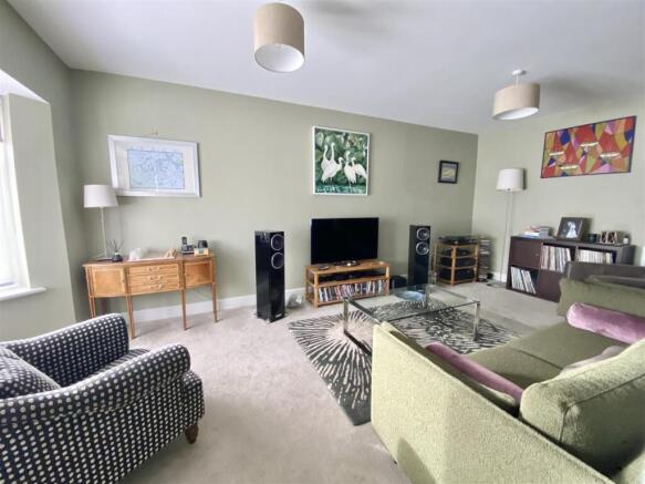 Jancy close. -10.jpg