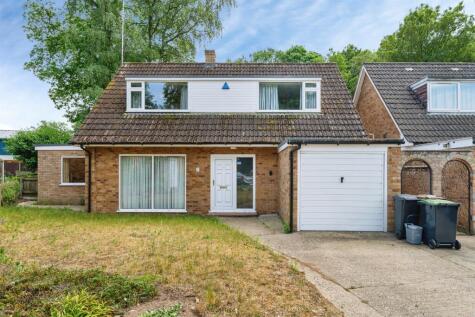 Woodlands Way, Mildenhall, BURY ST. EDMUNDS