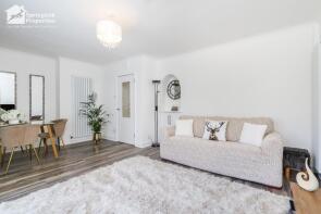 2, Murray Court, Major's Loan, Falkirk FK1 5AB