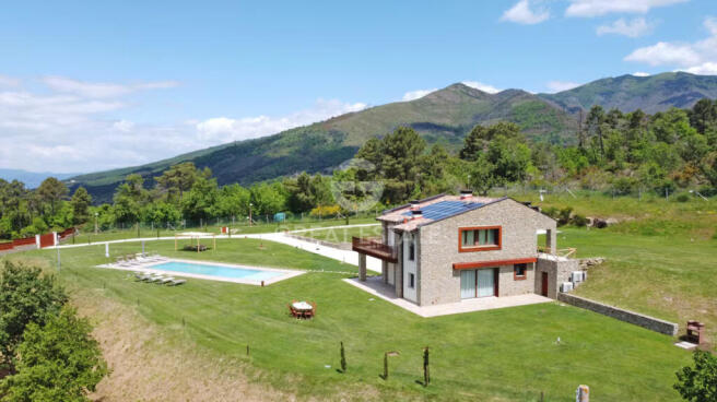 Esterno