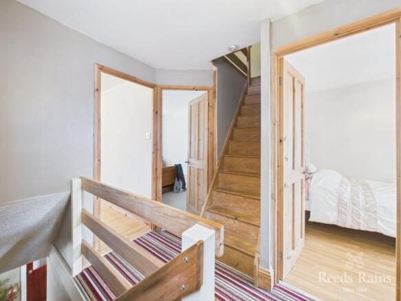 3 bed Semi-Detached for sale Image 11