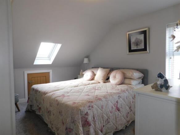 bedroom 2a