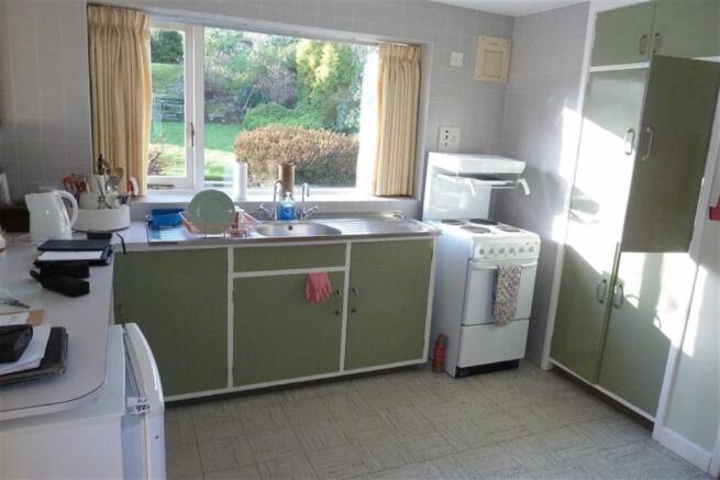 BREAKFAST KITCHEN