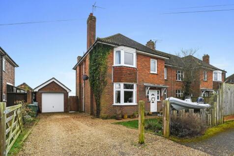 Oak Hill, Hollesley, IP12