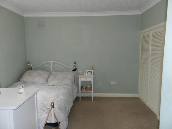 Rowlett Road, Corby, Northamptonshire, NN17 - View 5