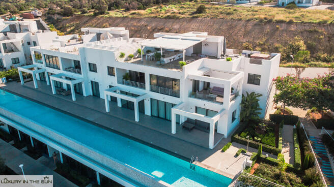 Amazing Resale 2 Bedroom Penthouse in Bastaslar Sun Valley with Sea & Mountain Views, Fully Furnished Image 9999 2