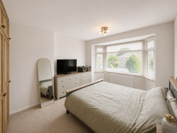 3 bed Semi-Detached for sale Image 7