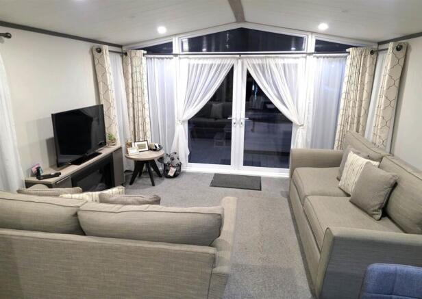 2 bed Lodge for sale Image 7