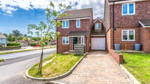 1, Dewpond Close, Lancing BN15 0FA