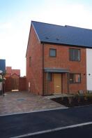 2, Cloughs Road, Ringwood BH24 1UX