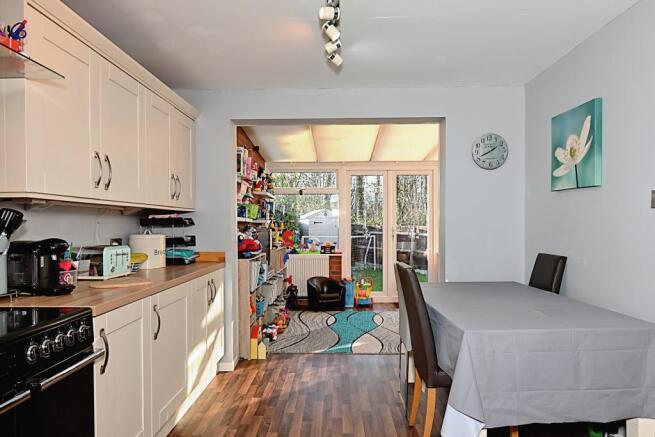 Kitchen/Dining Room