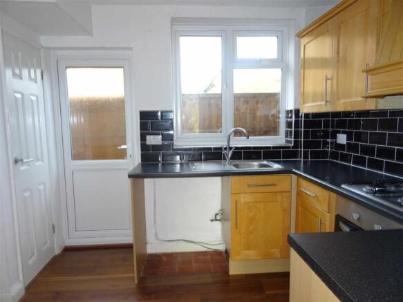 Kitchen (rear)