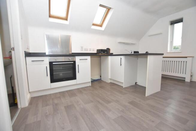 Kitchen area.jpg