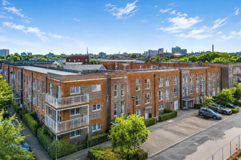 Meridian Way, Southampton, SO14