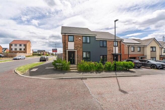 3-bed semi-detached on Speckledwood Way, Newcastle Upon Tyne, NE13, £245,950